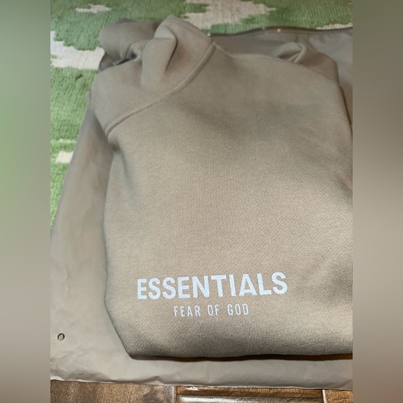 ESSENTIALS Fear of God Hoodie Sweatshirt SIZE MEDIUM - Color: MOSS **BRAND NEW** - Picture 5 of 8